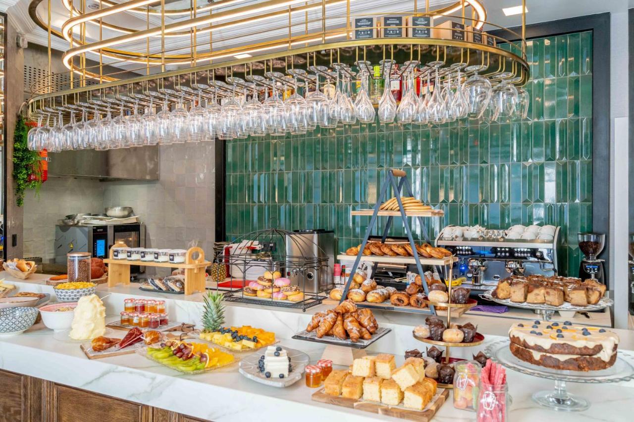 L&H Gran Via Valencia Hotel Екстериор снимка